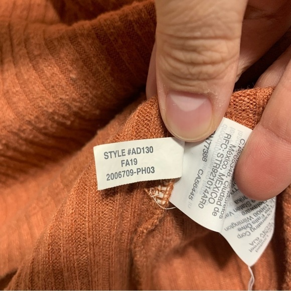 Madewell Brushed Rib Pleat-Sleeve Top Rust Orange 3/4 Sleeve Sweater size Large - Picture 7 of 10